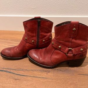 Born Laila red ankle boots, size 8.5